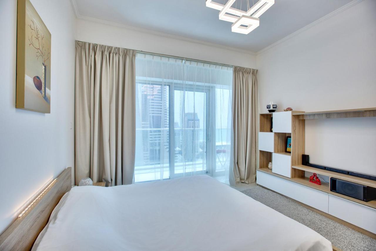 Ultra Modern 1Bd In Damac Heights Marina Apartment Dubai Exterior photo