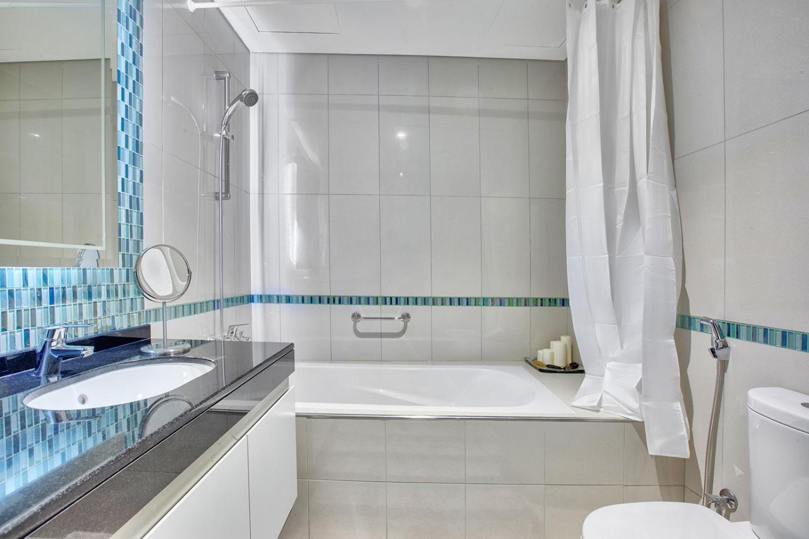 Ultra Modern 1Bd In Damac Heights Marina Apartment Dubai Exterior photo