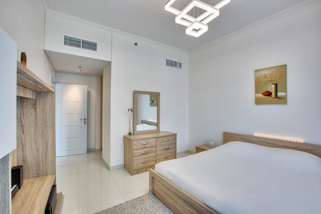 Ultra Modern 1Bd In Damac Heights Marina Apartment Dubai Exterior photo